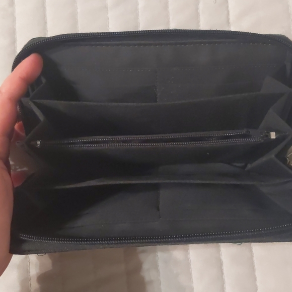 Handsewn Wallet from Guadalajara Mexico - Picture 4 of 6